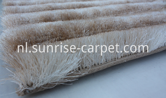 Thin Polyester Shaggy 3D Rug Beige Color